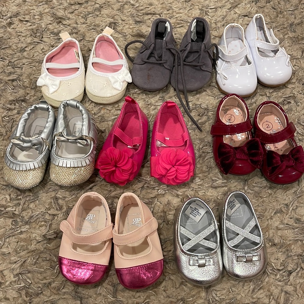 Bundle shoes size 0-6 months